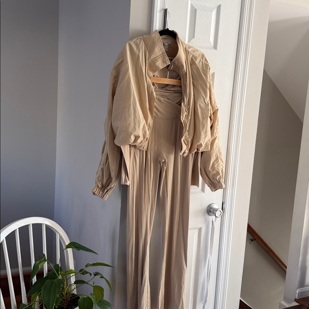 (3/set) Forever 21 Beige Ruched Long-SleeveXL- Jumpsuit Jacket L- Pants L